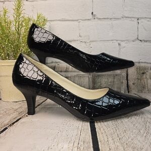 CABRIZI HOLLY CROC EMBOSSED GLOSSY BLACK  HEELS PUMPS CLASSY CHIC WOMENS 7.5 EUC